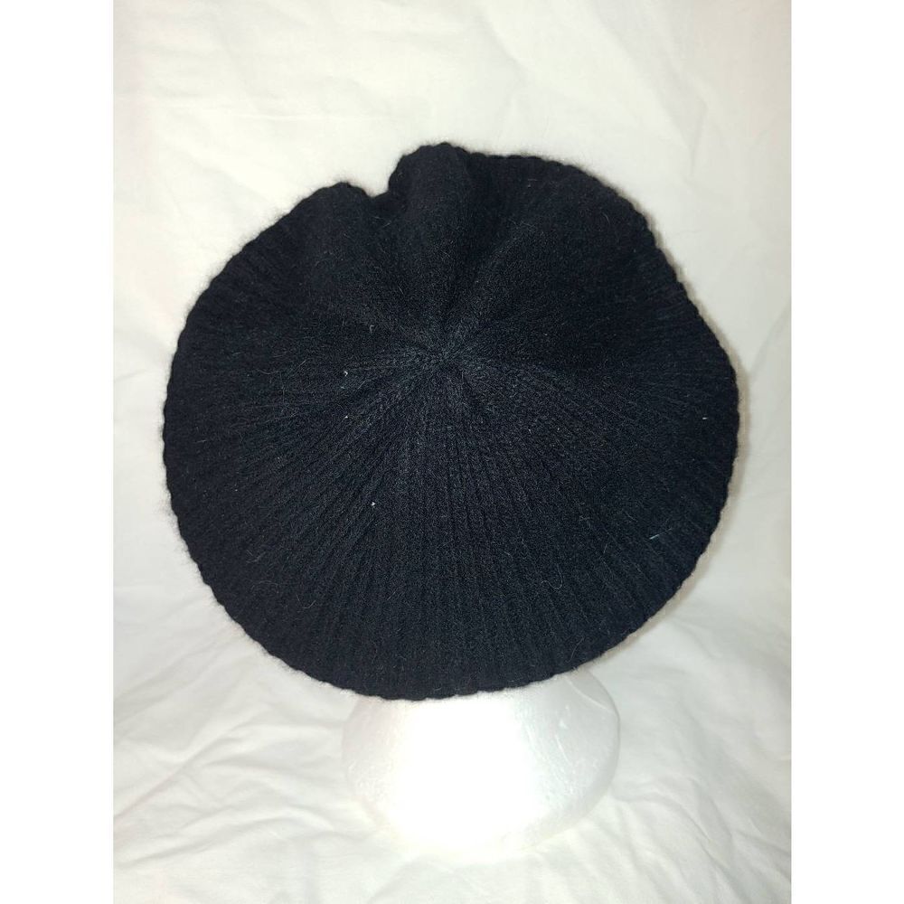 Women's Black Acrylic Blend Knit Beret - Picture 3 of 5